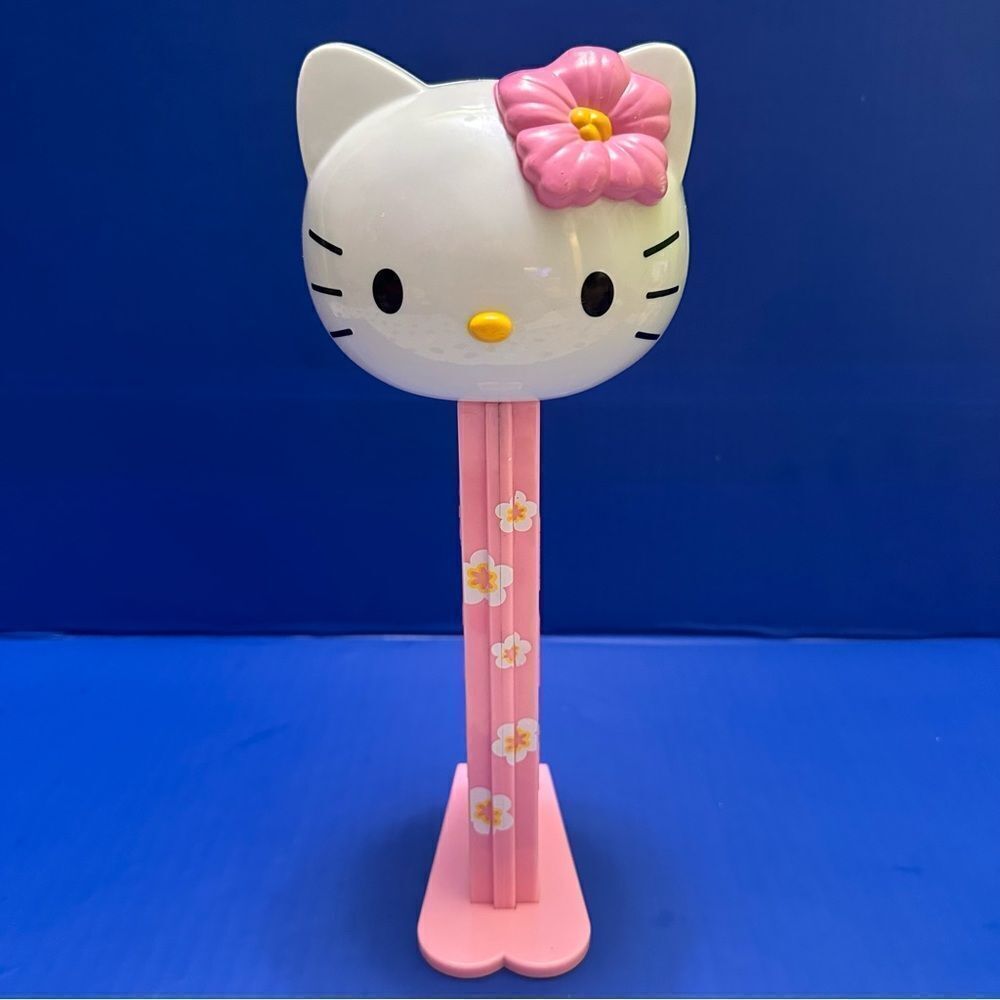 Hello Kitty Collectible Candy Pez Dispenser